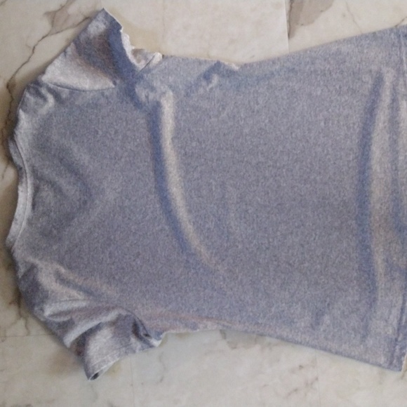 Icy Zone T-shirt. - Picture 7 of 8